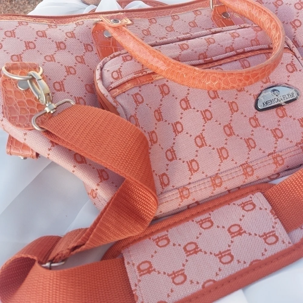 American flyer cosmetic satchel